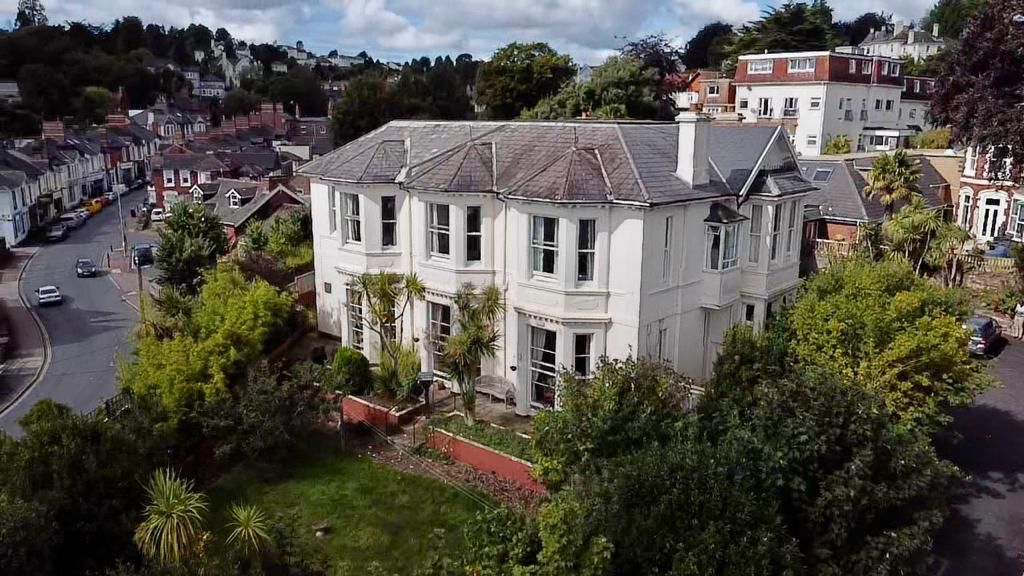 Beechmount, Torquay